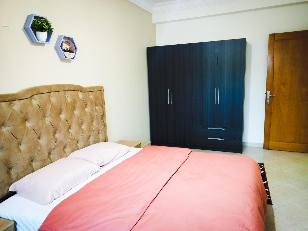 Fantastique Appartement Nouveau Meuble Avec Wifi & Netflix A Proximite Du Marjane Танжер Экстерьер фото